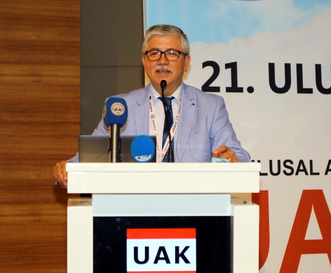 "21. Ulusal Astronomi Kongresi" Erciyes Üniversitesi'nde başladı